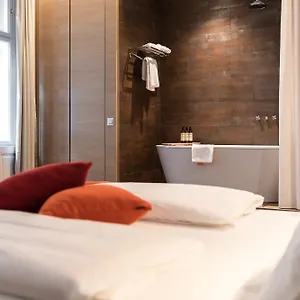 https://hollmann-beletage-design-boutique.vienna-besthotels.com
